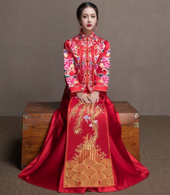 牡丹花新娘結(jié)婚禮服，金風(fēng)裙擺中式禮服